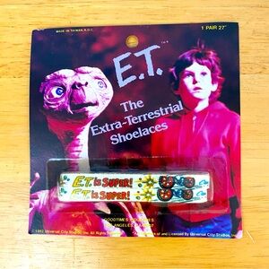 Vintage 1982 ET the Extraterrestrial Shoe Laces Sealed - ET is Super